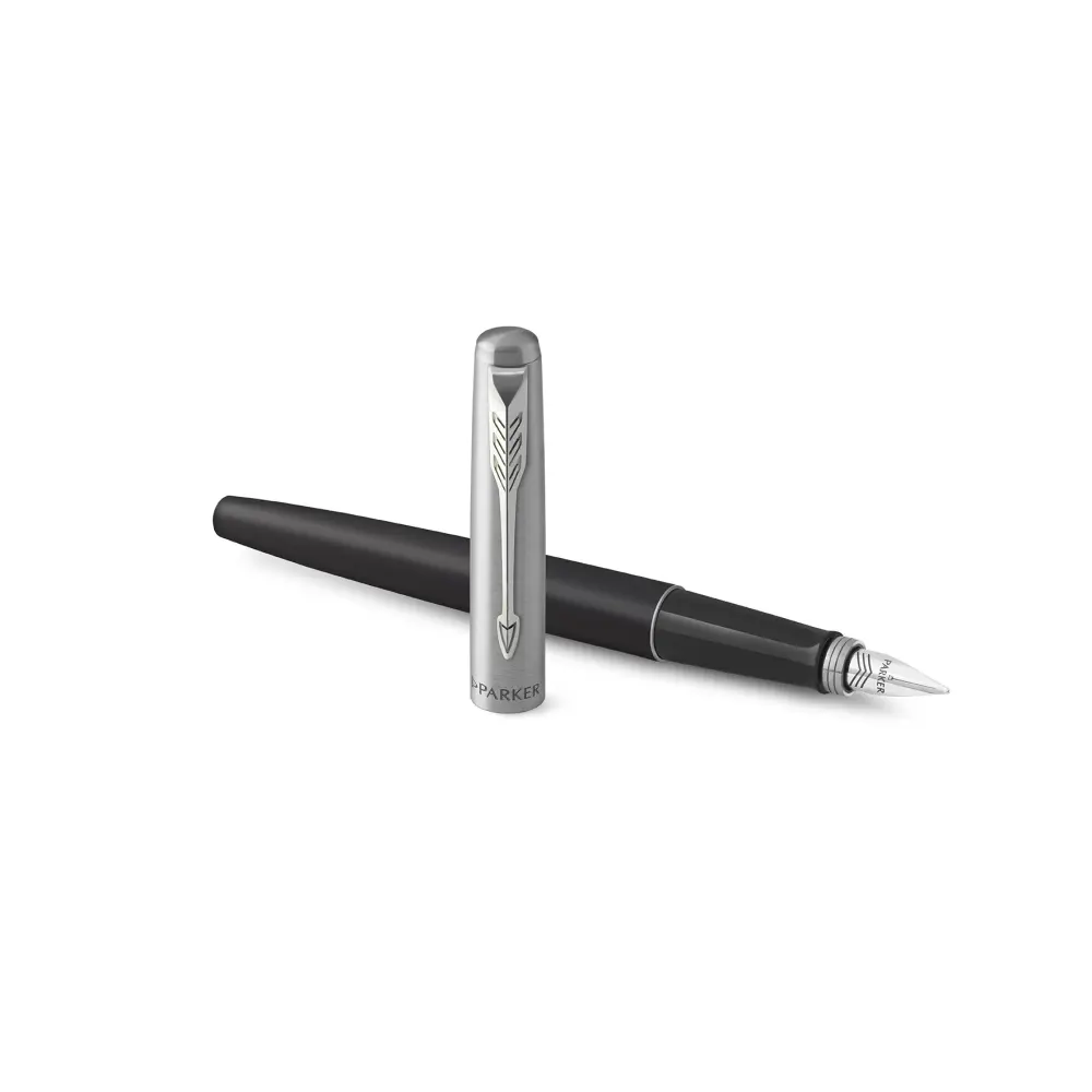 Nalivno pero Parker Jotter črna